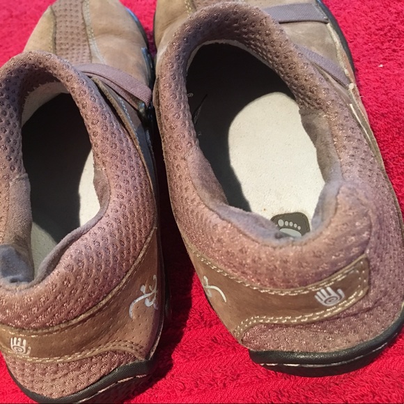 Teva Walking Shoe - Picture 7 of 7